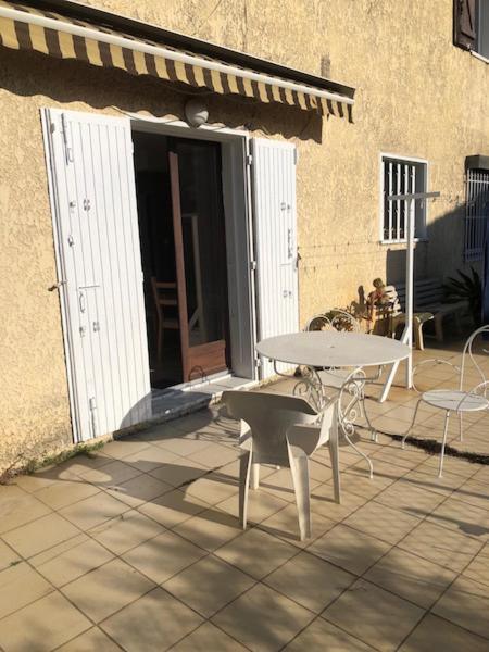 2 Pieces Arles Apartment Bagian luar foto